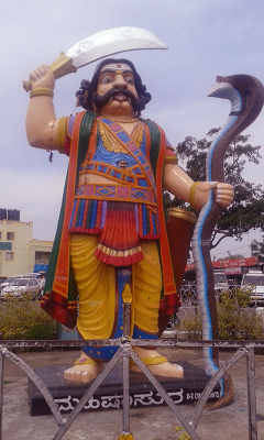 mahishasura-statue-at-chamundi-hills-mysore